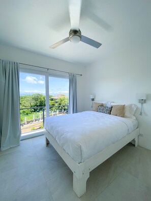 2 chambres, bureau, accès au Wi-Fi (inclus), literie fournie