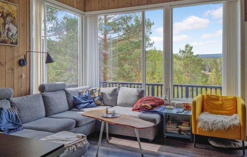 3 bedroom nice home in Mykland