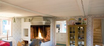 Awesome home in Grisslehamn with sauna