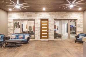 Interior - Escape to our Hidden Lake House w/ Stunning Views, Fire Pit, Pool, & Lake Travis (Lago Vista)