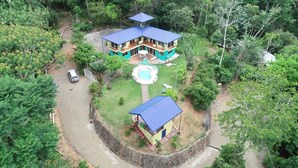 Cảnh từ trên cao