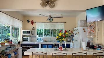 Shared kitchen facilities