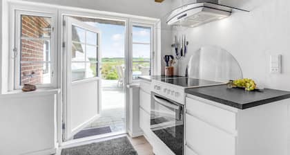 Beautiful home in Ulfborg with kitchen