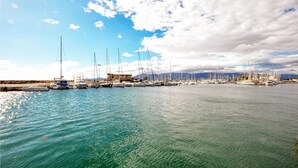 A marina with numerous sailboats docked. - Lovely home in Limoux (Limoux)