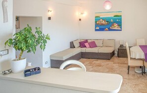 TV, DVD player - Amazing apartment in Vinisce with house sea view (Vinisce)