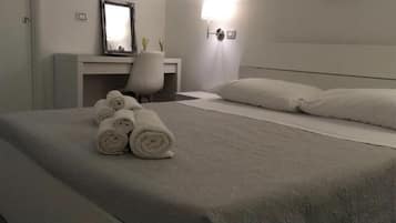 1 chambre, bureau, fer et planche Ă  repasser, Wi-Fi gratuit