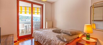 Bel appartement à Portoroz