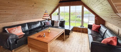 Smart TV y chimenea