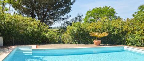Alberca al aire libre