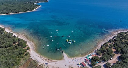 GemĂŒtliche Wohnung in Barbariga mit.
