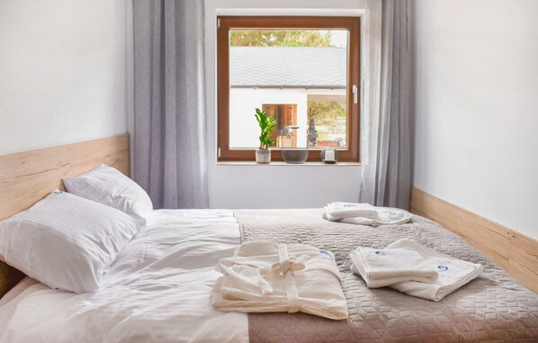 5 Schlafzimmer, Reisekinderbett, kostenloses WLAN
