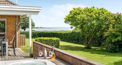 Beautiful home in Haderslev with WiFi