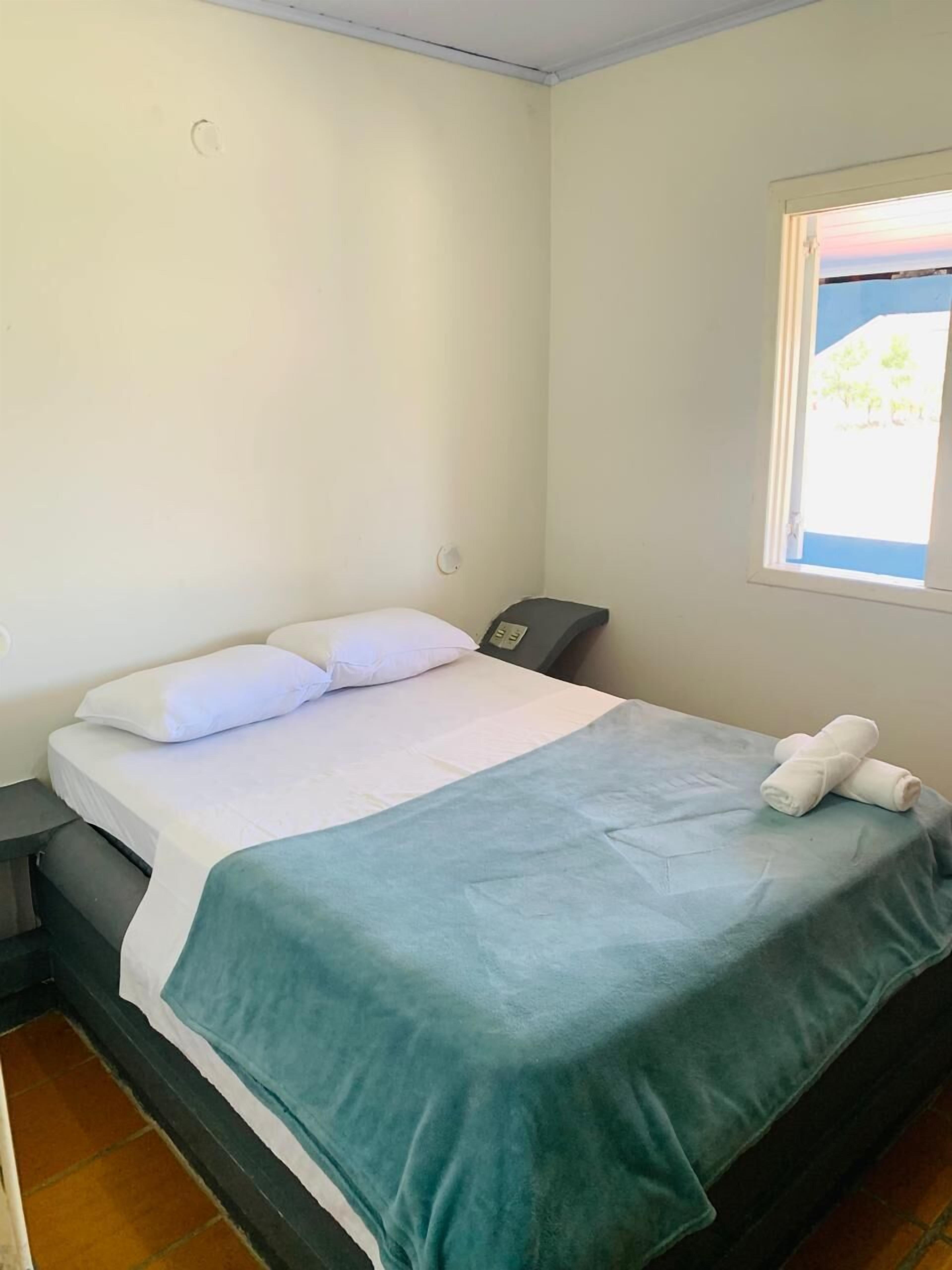 Departamento familiar | Espacio para trabajar con laptop, wifi gratis y ropa de cama 