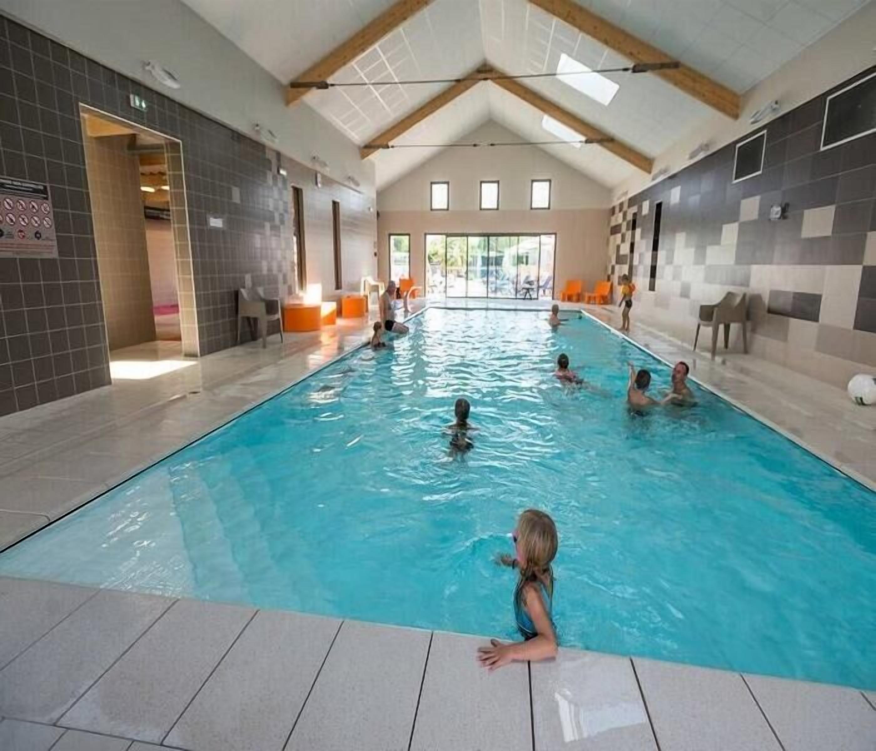 Camping Flower Les Aubépines**** - Mobil Home Standard 2 Rooms 2\/3 People