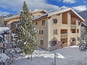 Exterior - Two-room apartment on the first floor, 69 m². (Sils/Segl Maria)