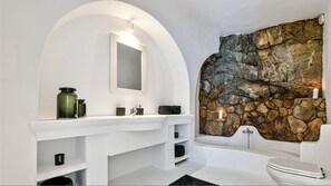 Shower - Amazing villa (Άγιος Ιωάννης Διακοφτης)