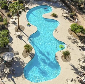 Piscine extérieure, piscine chauffée