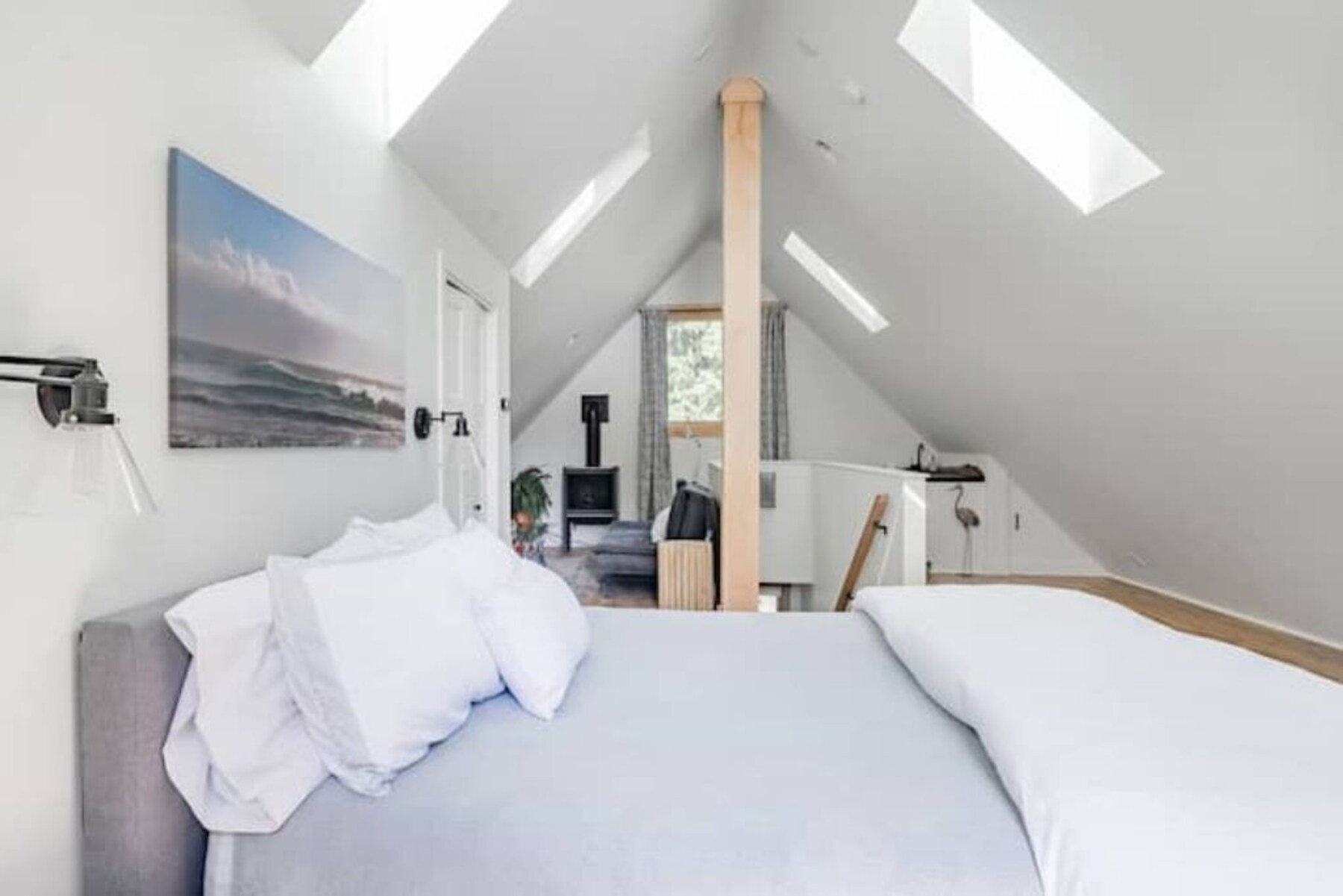 1 bedroom, iron/ironing board, WiFi (free), bed sheets