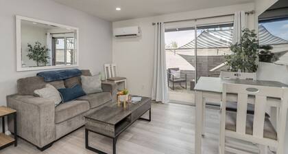 Beautiful Country Club Retreat!