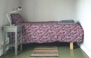 1 室のベッドルーム、WiFi (無料)