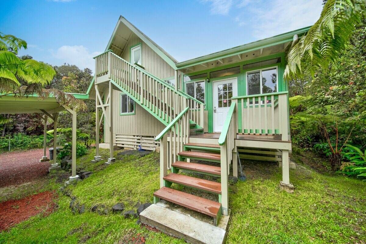 *NEW* Kilauea Cottage - 7 Min to Volcanoes Nat'l Park, Golf, Winery, Last Min Ra