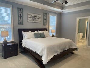 5 bedrooms, iron/ironing board, free WiFi, bed sheets