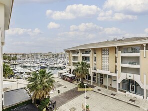 Exterior - Lovely apartment for 4 people with WIFI, A/C, TV and terrace (Fréjus)