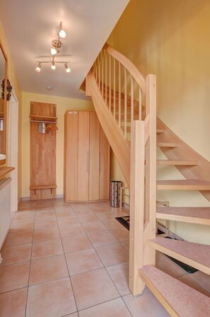 Interior - Wonderful villa for 6 people with WIFI, TV and terrace (Bremerhaven)