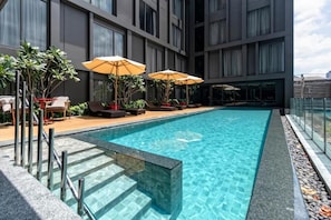 Piscine extérieure