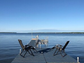 Property grounds - Private lakefront gateway on Lake Simcoe (Innisfil)