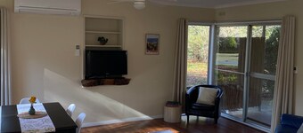 Secluded accommodation in close proximity to the picturesque township of Bright.