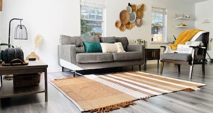 Complete Home 2.2 miles away from AIR FORCE!