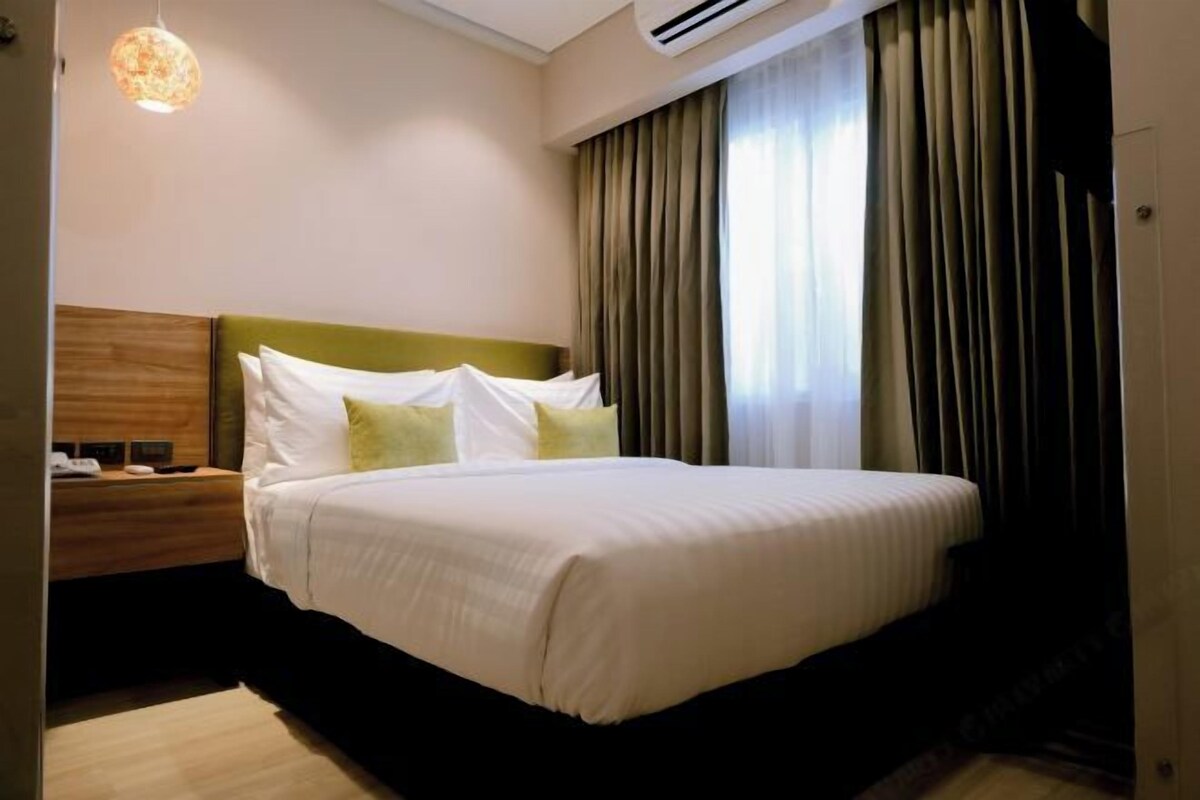 Ropa de cama hipoalergénica y minibar 