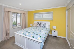 3 Schlafzimmer, Bügeleisen/Bügelbrett, kostenloses WLAN