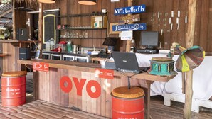 Lobby - OYO 693 Tree House Cottage (Ko Chang)
