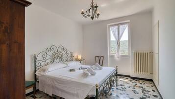 2 chambres, espace de travail pour ordinateur portable, Wi-Fi gratuit