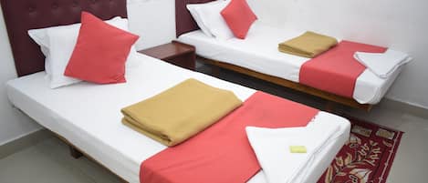 Egyptian cotton sheets, premium bedding, free WiFi, bed sheets