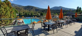Our Mountain Retreat on Linden Drive