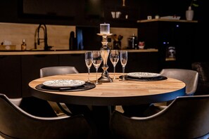 Dining - Villa, private pool, spa, sauna, billiards, bowling green... (Bain-de-Bretagne)