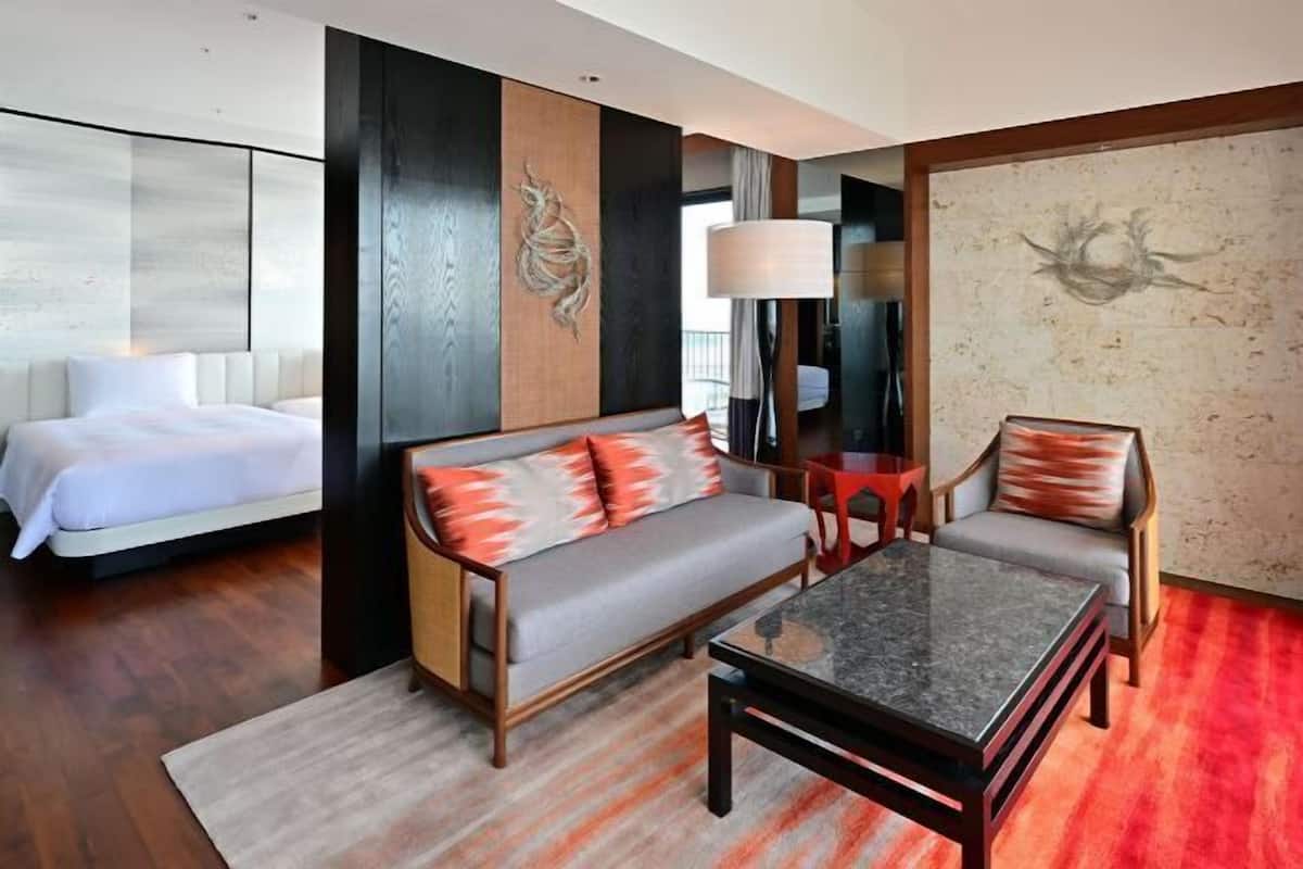 1 bedroom, premium bedding, down comforters, in-room safe