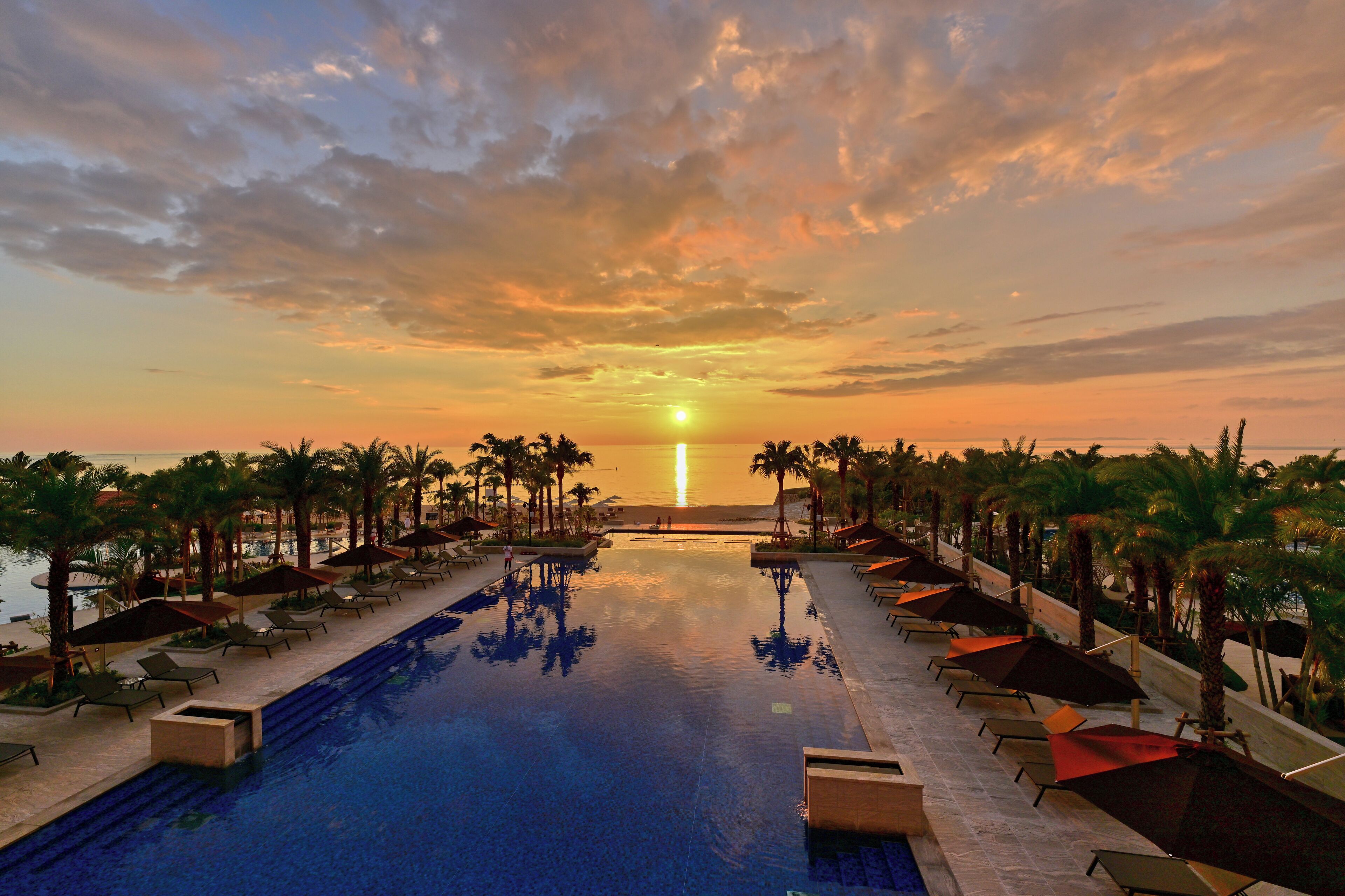 Indoor pool, seasonal outdoor pool, cabanas (surcharge), pool umbrellas