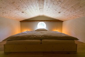 2 Schlafzimmer, Bügeleisen/Bügelbrett, Reisekinderbett, kostenloses WLAN