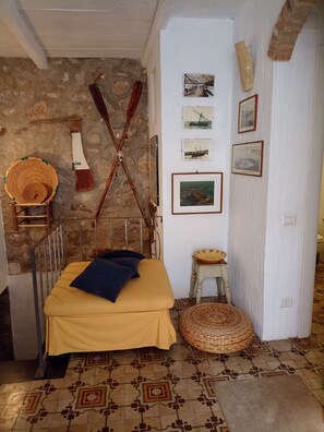 Interior - Sailor's House (Carloforte)