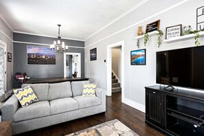 Smart TV, offices, computer monitors