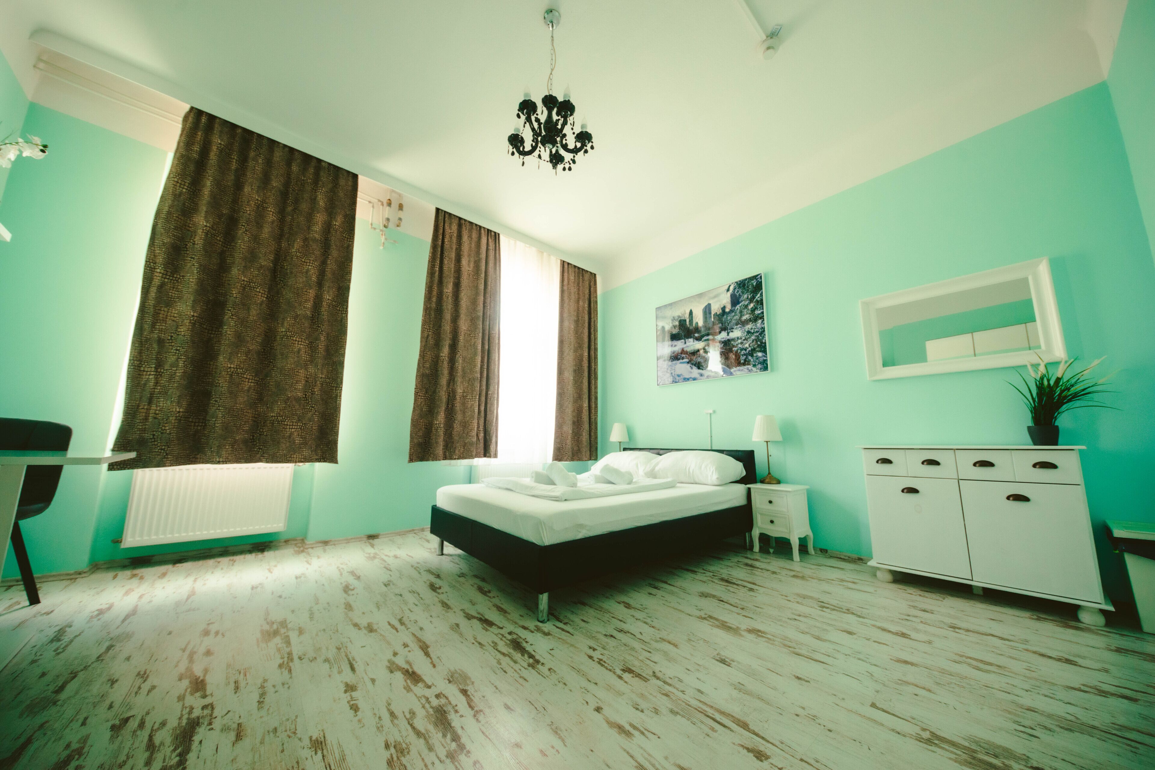 Photo - Hotel California