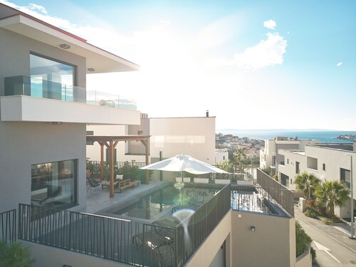 Luxury Villa Natali With Pool,terrace and sea View