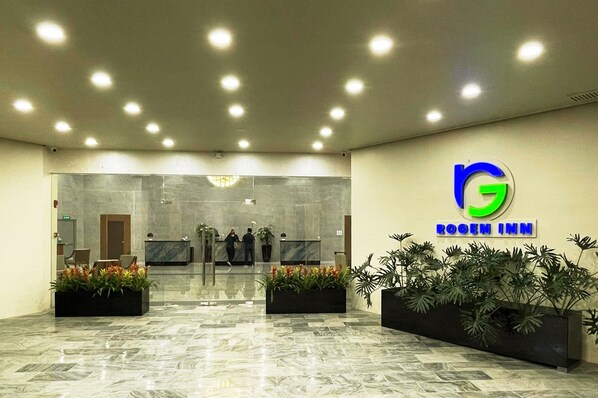 Front of property - Rogen Inn (Davao)