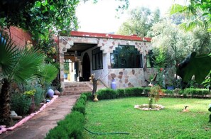 Habitación, 1 habitación, balcón, vista al jardín | Áreas de la propiedad