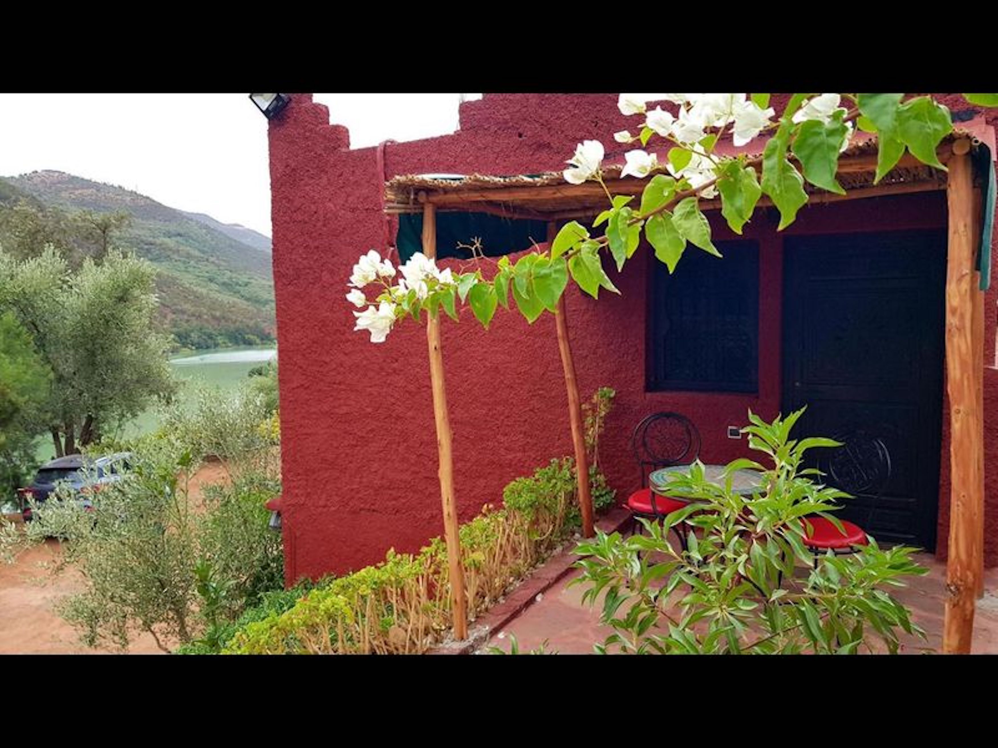 Chambre, 1 chambre, terrasse, vue lac | Enceinte de l’hébergement