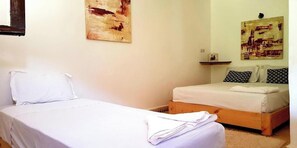 Room, 1 Bedroom, Accessible, Balcony - Room in Guest Room - Twin Room in Marvellous Atlas Mountains (Bine el Ouidane)